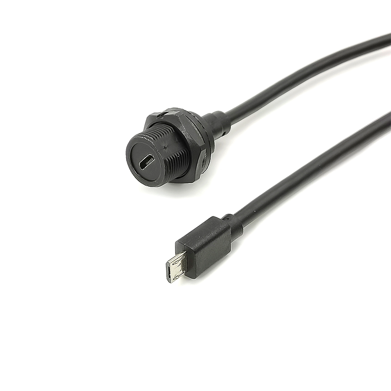 Cable sobremoldeado de receptáculo de montaje posterior macho a hembra Micro USB a prueba de agua 50 cm